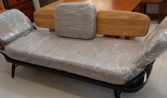 Ercol daybed £1500