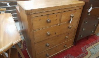 victorian pine chest of drawers £395
