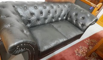Chesterfield style 2 seater sofa £565