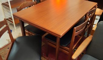 Danish extending dining table+ 6 danish chairs £1250